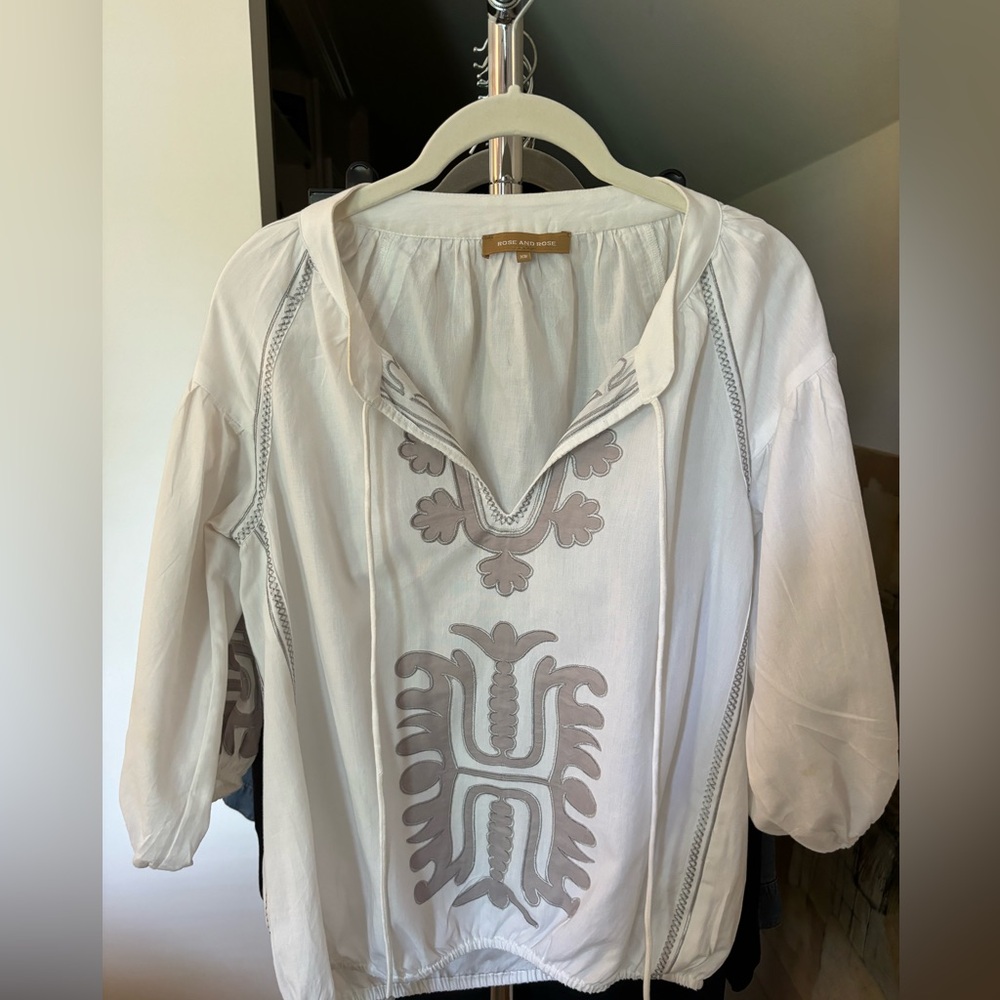 ROSE AND ROSE blouse - Picture 3 of 3